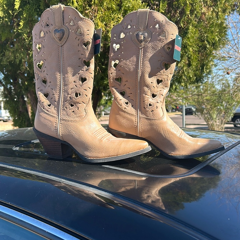 Selling these Durango brand cowgirl boots never worn with original tags!